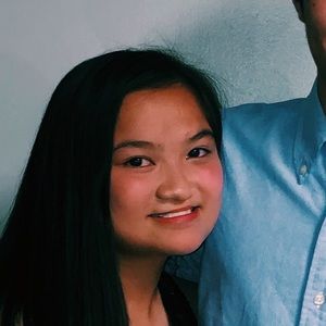 Meet your Posher, Lena